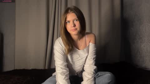 Karyn online show from February 16, 3:43 pm