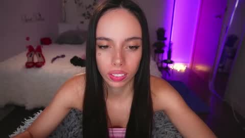 Lill Dayna online show from September 29, 3:00 pm