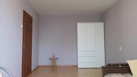 Lillian online show from March 12, 9:02 am