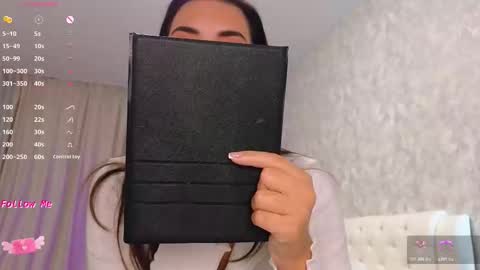 Lara Angel online show from November 20, 3:38 am