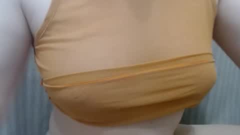 Lilu online show from February 15, 11:36 pm