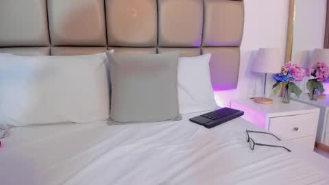 Lilly  online show from March 28, 8:27 am