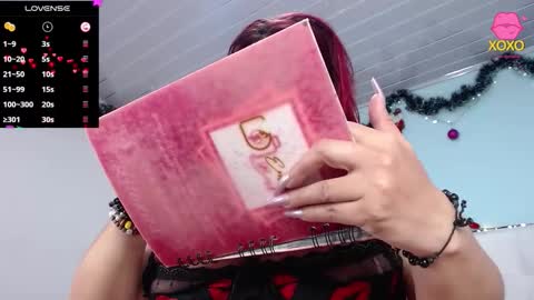 Lilly online show from January 8, 9:09 pm