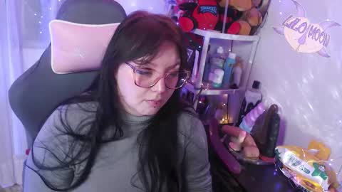 Snapshot of lilomoon69 chatting on March 11, 7:14 am Lilo online show from March 11, 7:14 am