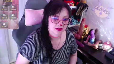 Lilo  online show from October 21, 5:49 pm