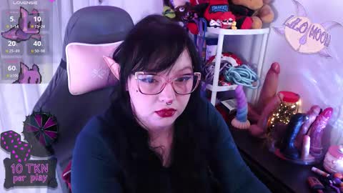 Lilo  online show from February 6, 12:52 pm