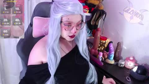 Snapshot of lilomoon69 chatting on October 17, 1:48 pm Lilo online show from October 17, 1:48 pm
