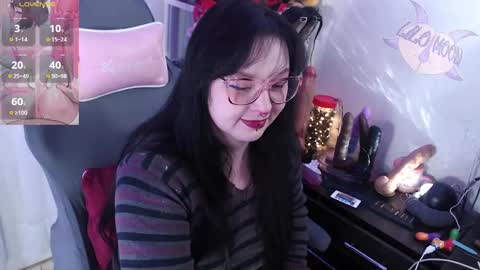 Snapshot of lilomoon69 chatting on September 22, 12:04 am Lilo online show from September 22, 12:04 am