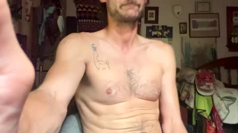 Snapshot of lilstitious chatting on September 17, 7:56 am Ben online show from September 17, 7:56 am