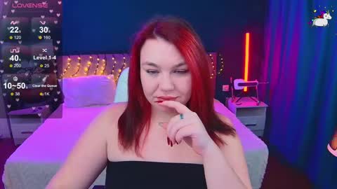 Lilu online show from November 29, 12:02 pm