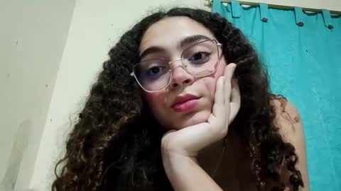 lily_anal_squirt online show from January 15, 3:33 am