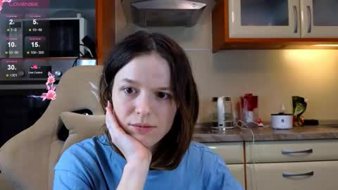 lily_and_jake online show from February 1, 5:26 am