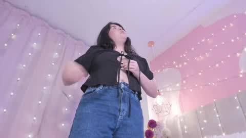 lily_cherry0 online show from November 25, 9:02 pm