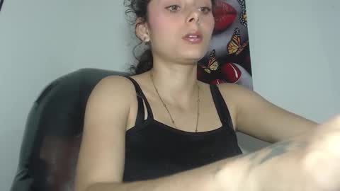 LILY online show from October 23, 9:15 pm