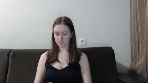 lily_love_x online show from February 28, 12:03 am