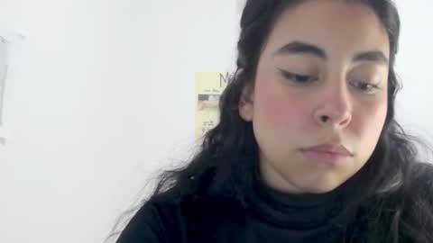 Lily Roberts online show from March 8, 3:21 am