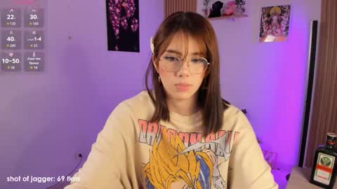 lily help me to collect more cosplay online show from October 27, 5:51 am