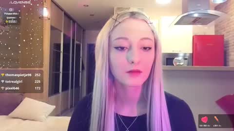 lin_xi online show from January 30, 9:04 am