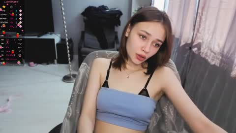 Scarlet online show from April 3, 8:10 am