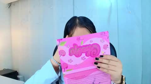  Lina Bedoya  online show from December 3, 11:44 am