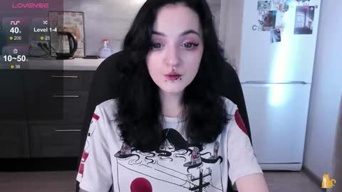 Lina 3  1715622743 online show from March 4, 8:44 am