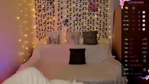 Lina online show from November 24, 8:46 am