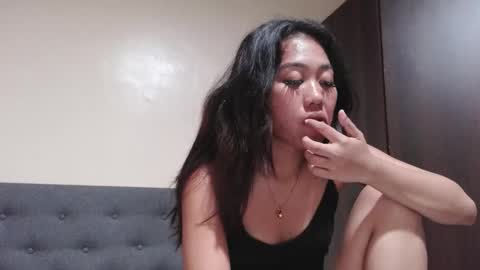 LinaDebie online show from November 23, 10:57 am