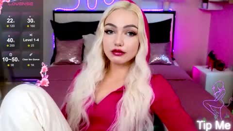 Snapshot of linalirian chatting on September 19, 2:10 pm I am Lina online show from September 19, 2:10 pm