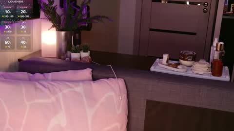  Lina Milkovich  online show from February 26, 5:27 pm