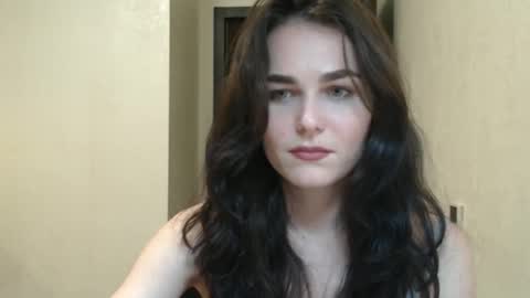 Linda online show from March 19, 8:36 pm