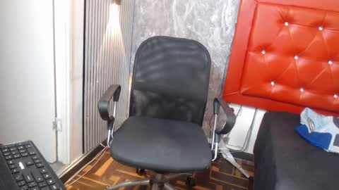 Linda online show from February 19, 12:48 pm