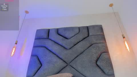 Linda Saenz online show from April 4, 11:28 am