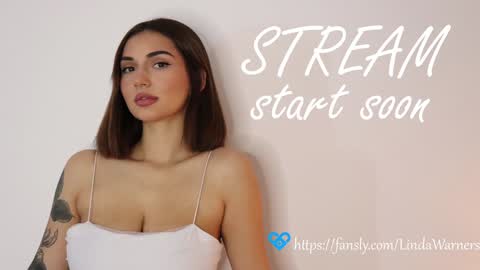 Snapshot of linda_warners chatting on January 20, 10:37 pm Call me Linda online show from January 20, 10:37 pm