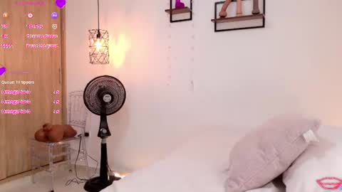 Linda online show from July 24, 2:47 pm