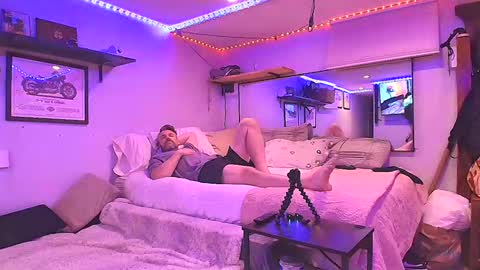 linuxgirlsudosu online show from October 6, 7:59 am