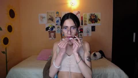 Lio online show from February 5, 2:08 am