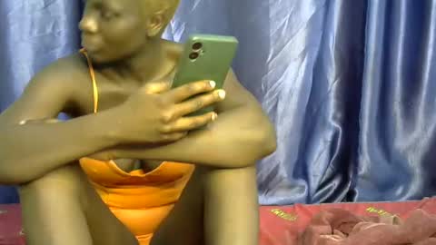 lionesss_ online show from March 11, 1:16 am