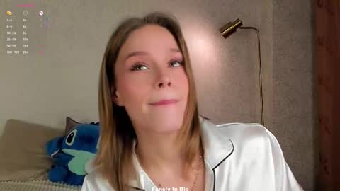 Lina online show from November 10, 1:30 am