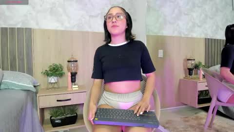 liria online show from April 23, 11:40 am