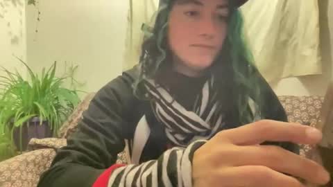 lirioooo8888 online show from April 3, 12:17 am