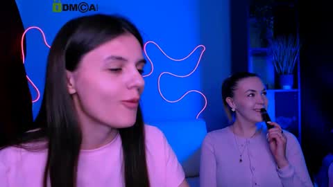 Lisa online show from April 21, 9:27 am