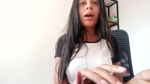 Lisa Santos online show from November 5, 6:43 pm