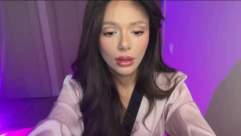 lisa_graham online show from December 21, 7:26 am