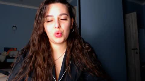 lisa_lady_golden online show from October 16, 9:57 pm