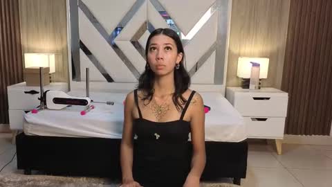 lisa_sweetas online show from March 3, 7:54 pm