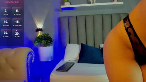 L I S A online show from October 21, 2:38 am