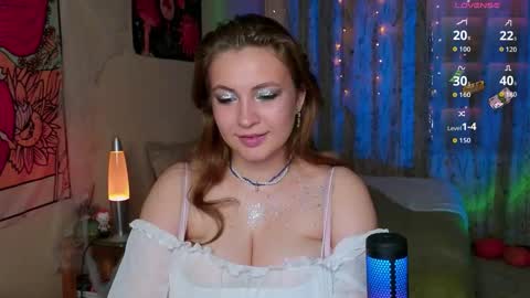 Snapshot of lisacase chatting on October 21, 12:43 pm LisaCase online show from October 21, 12:43 pm