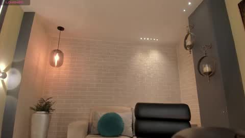 Lisa  Flowers online show from January 12, 11:17 am