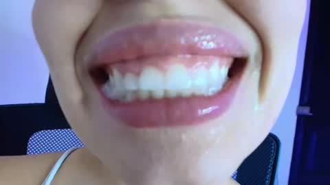 Lisbet online show from February 23, 8:11 pm