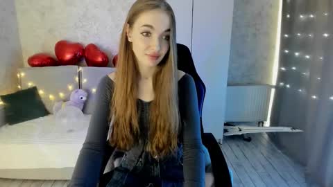 Lissa online show from March 19, 5:46 am